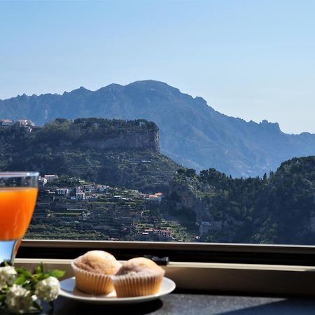 L'Arabesco B&B Amalfi Exteriör bild