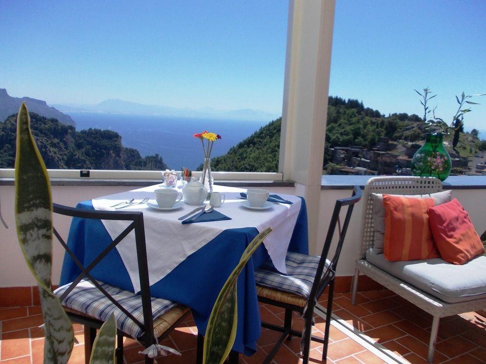 L'Arabesco B&B Amalfi Exteriör bild